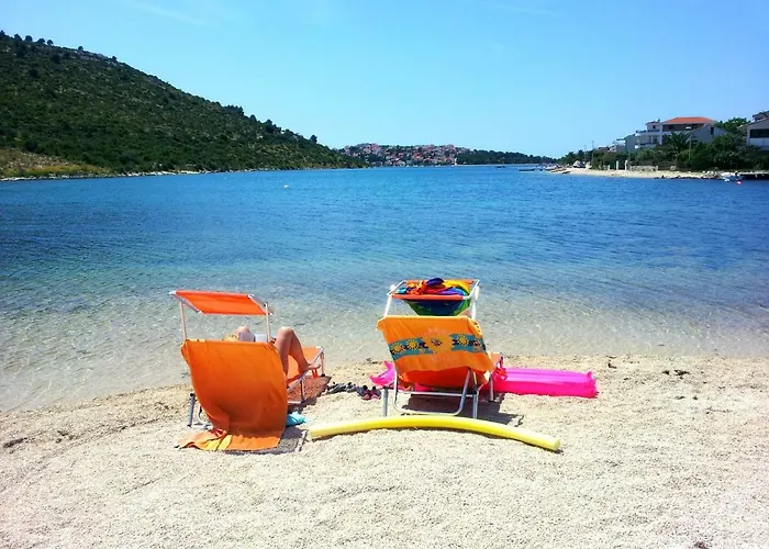 Zora * Rogoznica (Sibenik-Knin)